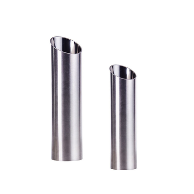 Les tuyaux soudés Astm A312 AiSi d'acier inoxydable de solides solubles 304 304 316 316L 430 A312 solides solubles sifflent Sch 80